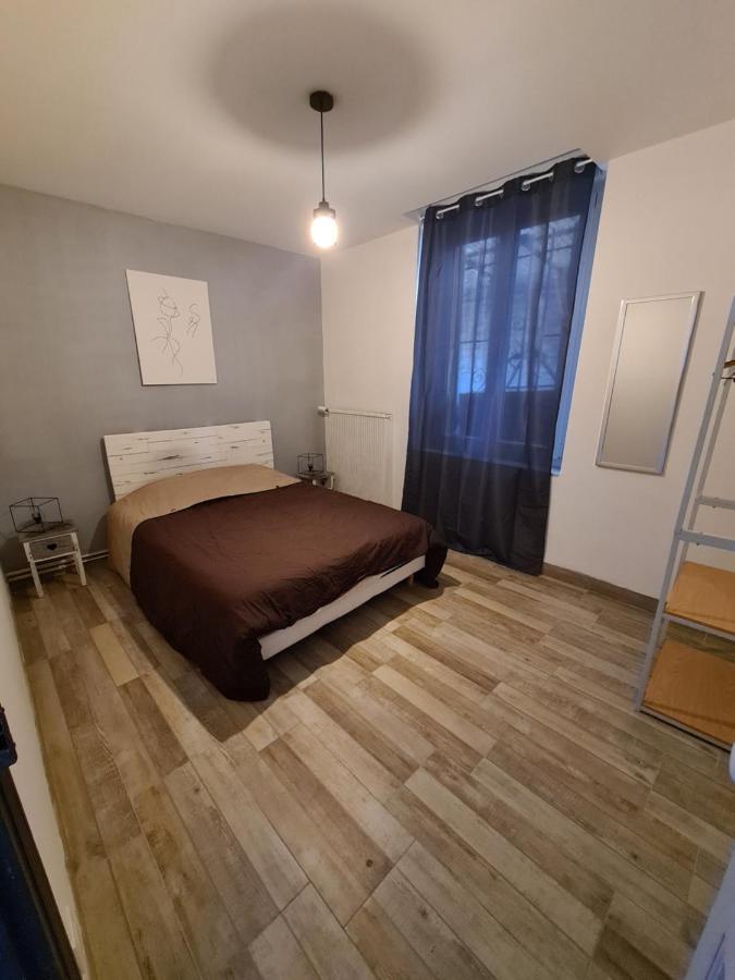 Chez Les Poilus Appartement Verdun-sur-Meuse Buitenkant foto